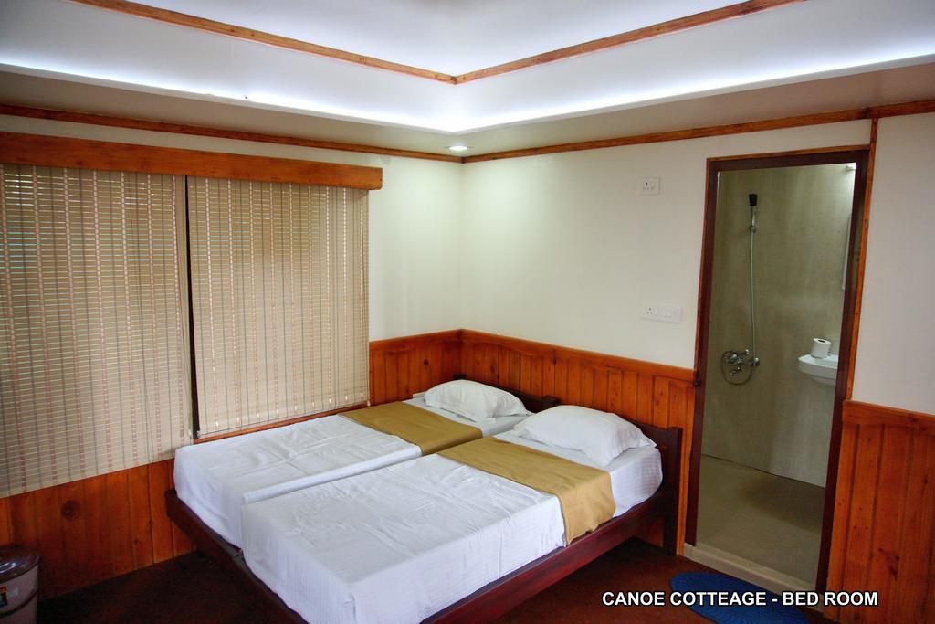 Canoe Ville Bed & Breakfast Alappuzha Room photo